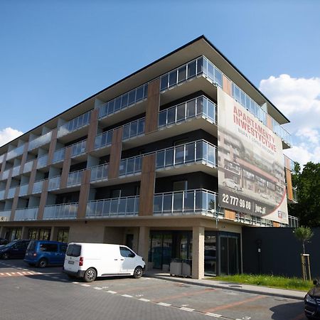 Apartamenty 24H Pileckiego Varšava Exteriér fotografie